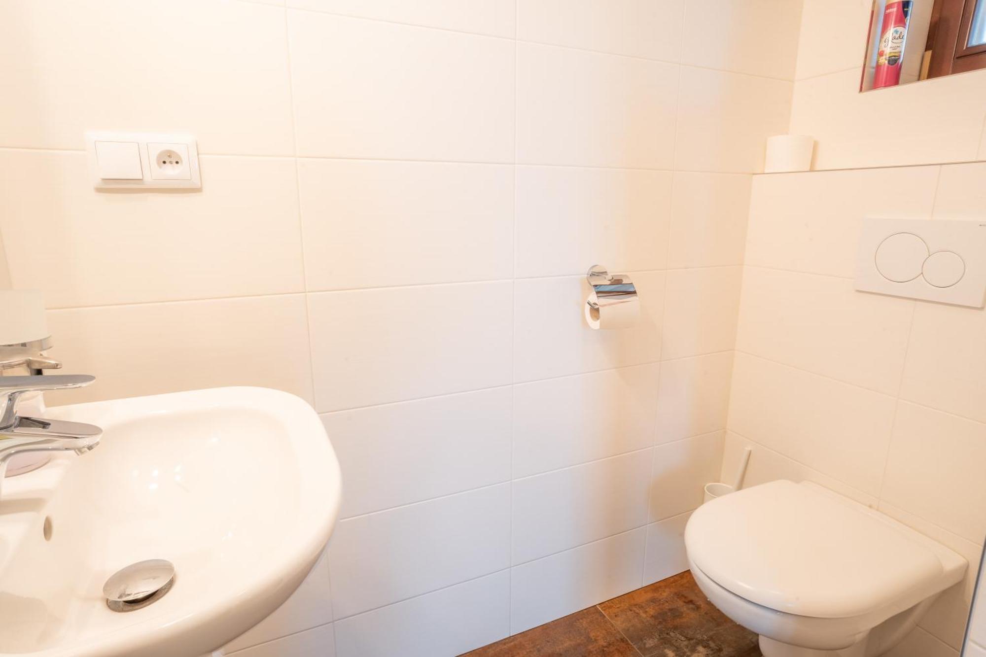 Rooms & Restaurace Na Jitrach Semice Eksteriør bilde